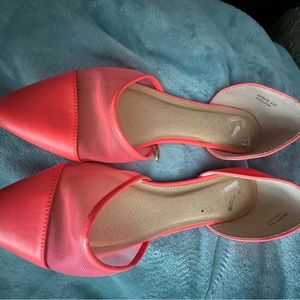 Neon Pink Mesh Flats by Report-Women’s Size 10